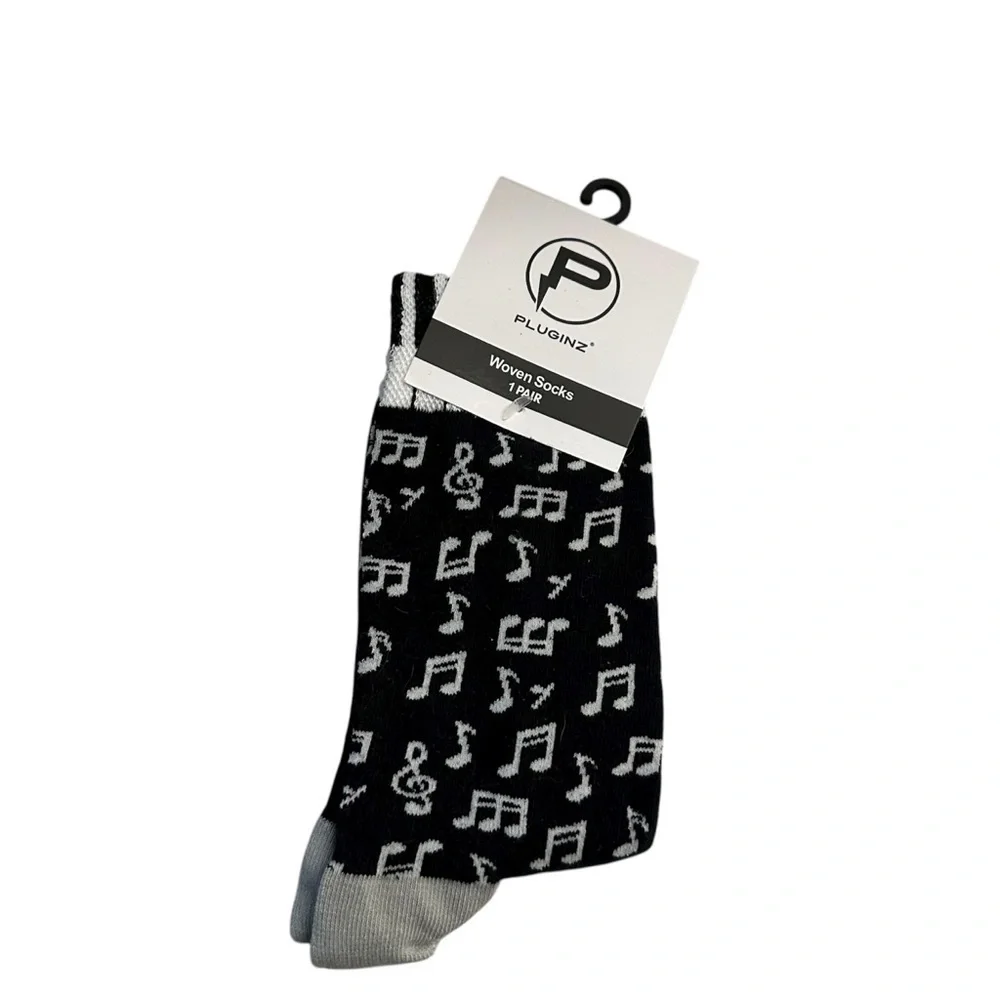 Pluginz Black, White, & Gray 1 Pair of Musical Notes Socks NWT